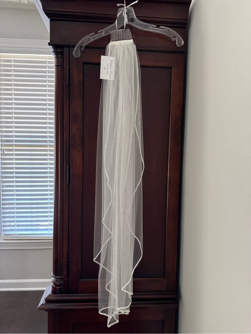 Edward Berger Classic Ivory Veil with Beaded Edge